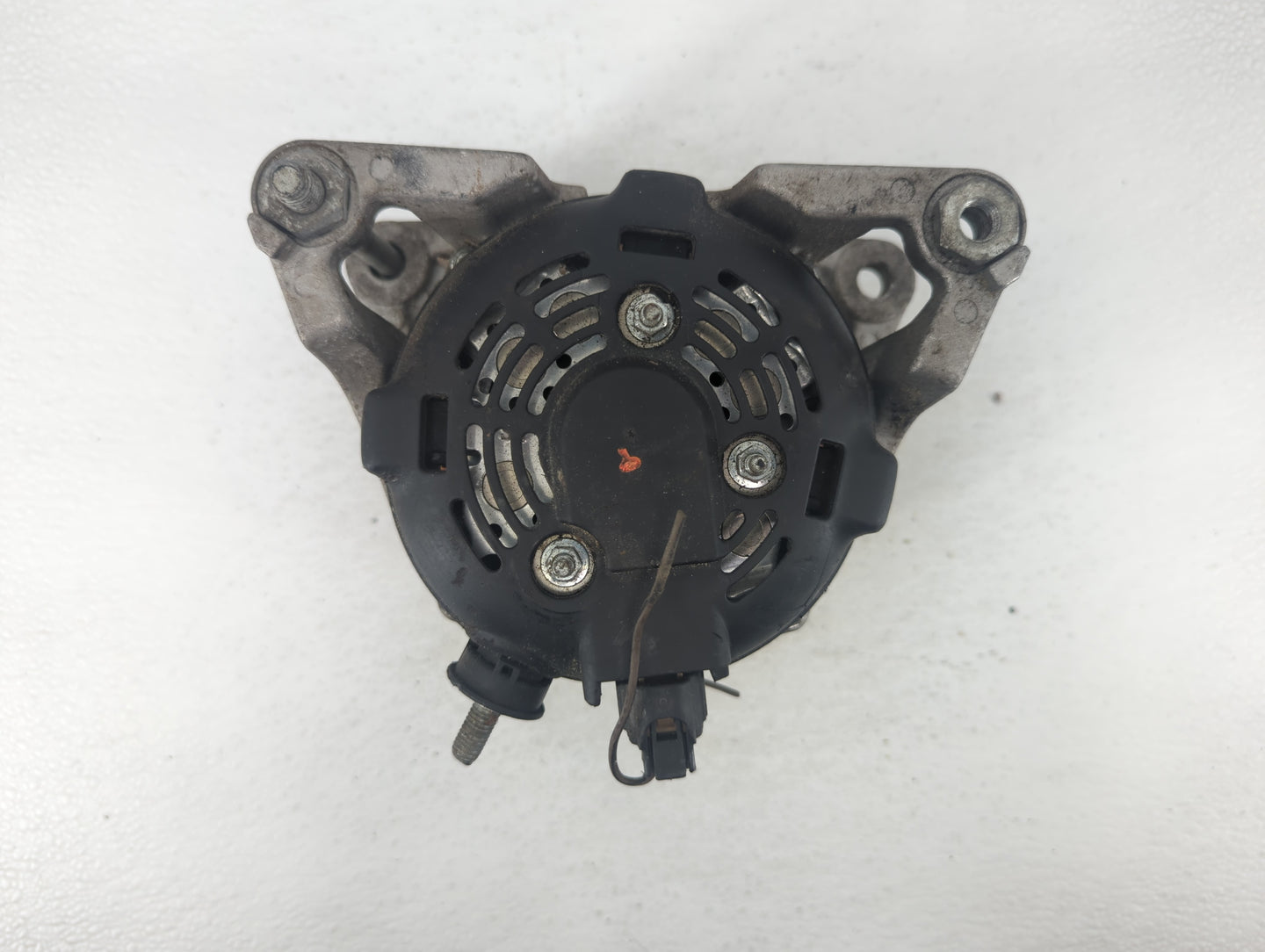 2014 Hyundai Sonata Alternator Replacement Generator Charging Assembly Engine OEM Fits Fits 2015 OEM Used Auto Parts - Oemus