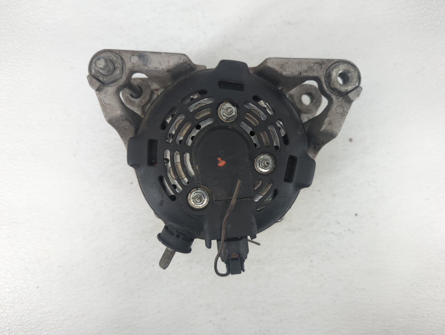 2014 Hyundai Sonata Alternator Replacement Generator Charging Assembly Engine OEM Fits Fits 2015 OEM Used Auto Parts - Oemus