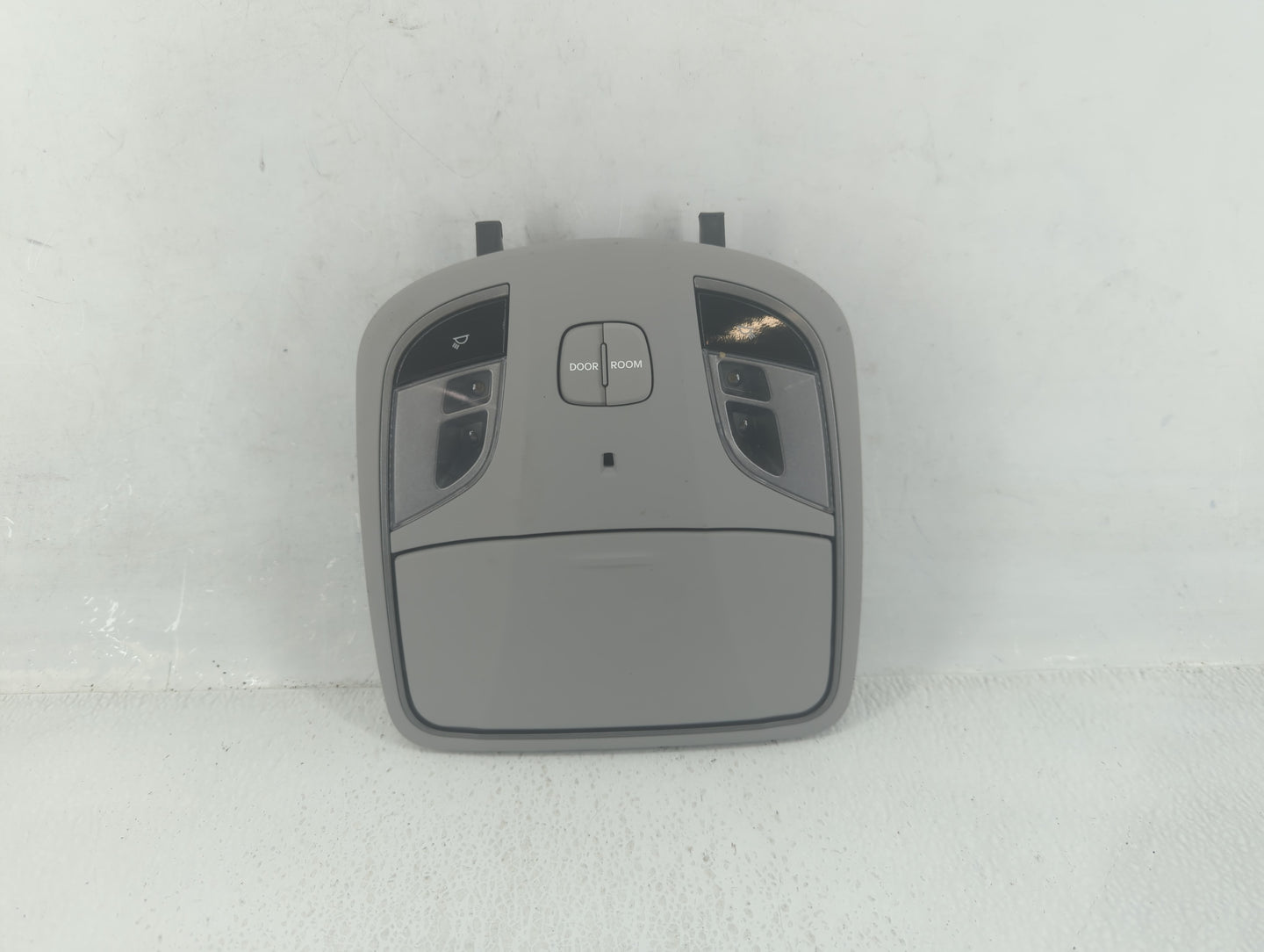 2011-2015 Hyundai Sonata Overhead Roof Console 608551 - Oemusedautoparts1.com