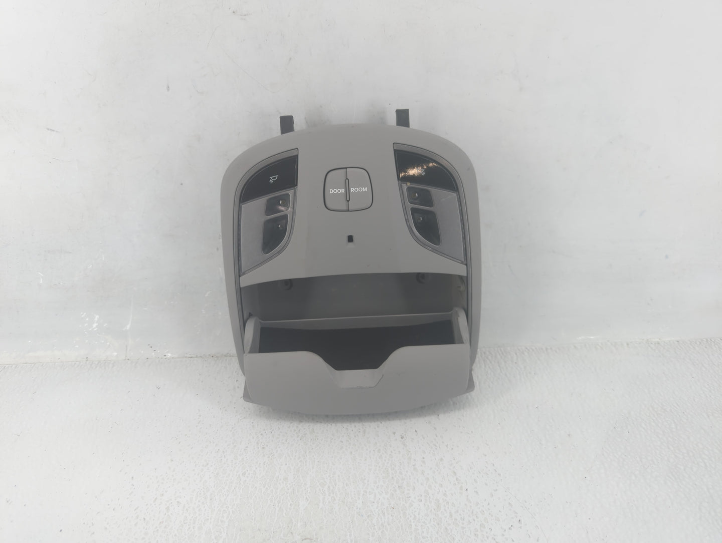 2011-2015 Hyundai Sonata Overhead Roof Console 608551 - Oemusedautoparts1.com