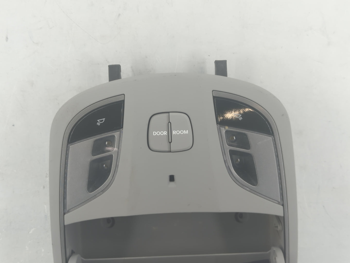 2011-2015 Hyundai Sonata Overhead Roof Console 608551 - Oemusedautoparts1.com
