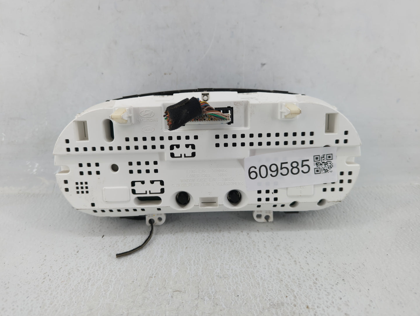 2011-2014 Hyundai Sonata Instrument Cluster Speedometer Gauges P/N:TN257490-0882 Fits Fits 2011 2012 2013 2014 OEM Used Auto