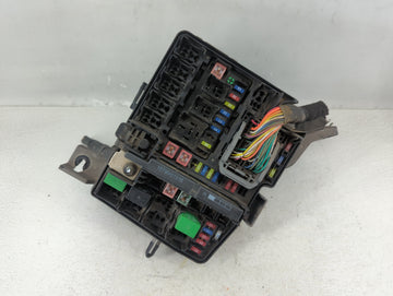 2011-2014 Hyundai Sonata Fusebox Fuse Box Panel Relay Module P/N:919050-3S712 Fits Fits 2011 2012 2013 2014 OEM Used Auto Parts