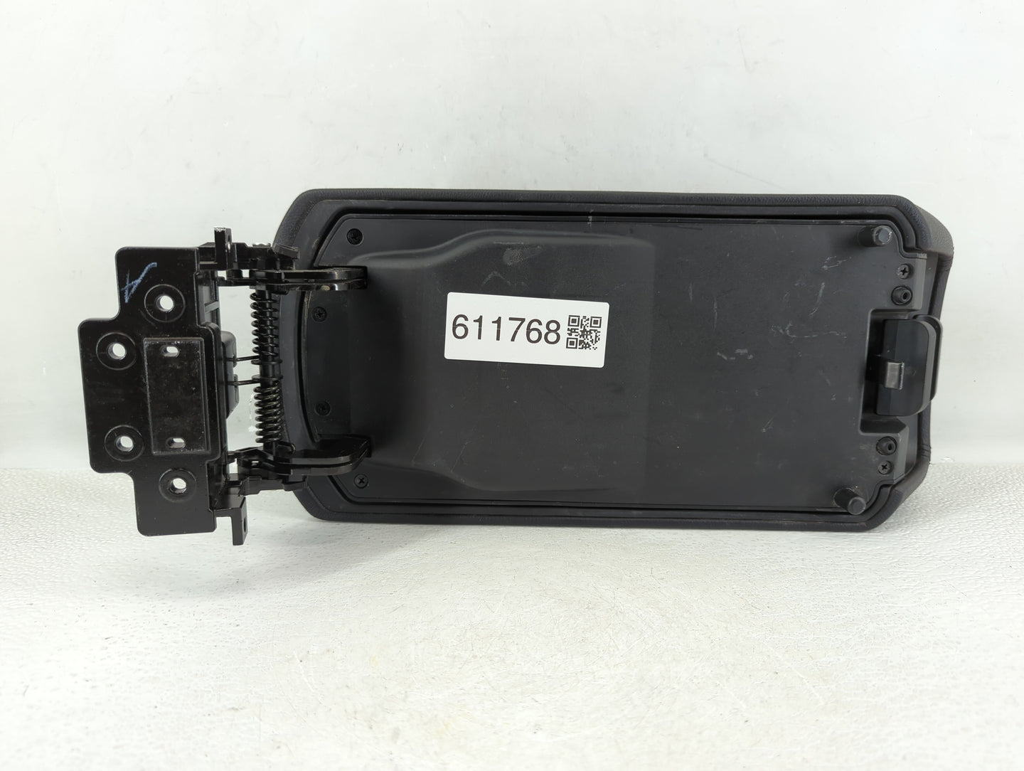2014 Hyundai Sonata Center Console Armrest Cover Lid Black - Oemusedautoparts1.com