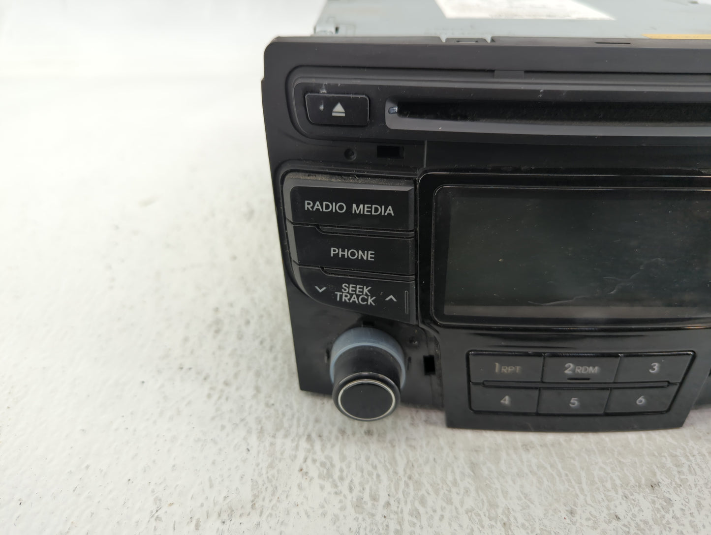 2014 Hyundai Sonata Radio AM FM Cd Player Receiver Replacement P/N:96180-3Q8004X Fits OEM Used Auto Parts - Oemusedautoparts