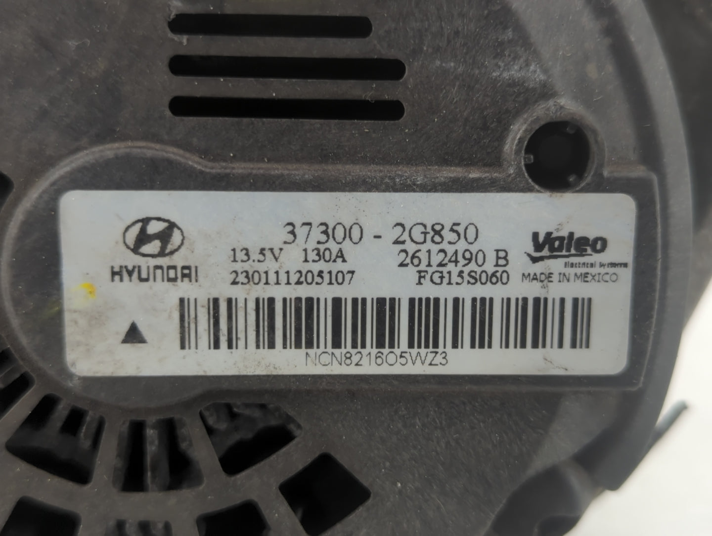 2014 Hyundai Sonata Alternator Replacement Generator Charging Assembly Engine OEM P/N:37300-2G850 27060-28300 Fits Fits 2015