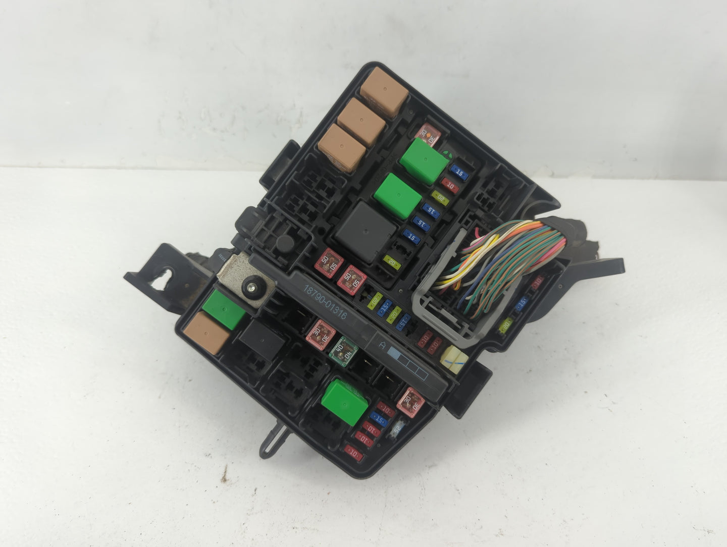 2011-2014 Hyundai Sonata Fusebox Fuse Box Panel Relay Module P/N:91950-3S712 VS917503Q070YC Fits Fits 2011 2012 2013 2014 OE