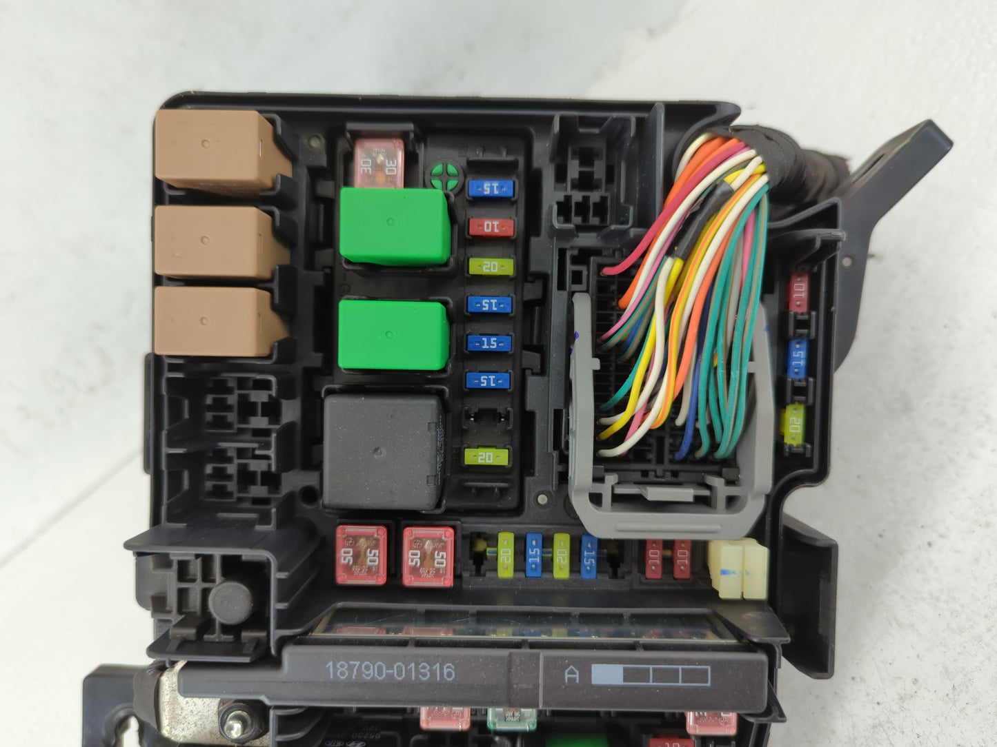 2011-2014 Hyundai Sonata Fusebox Fuse Box Panel Relay Module P/N:91950-3S712 Fits Fits 2011 2012 2013 2014 OEM Used Auto Par