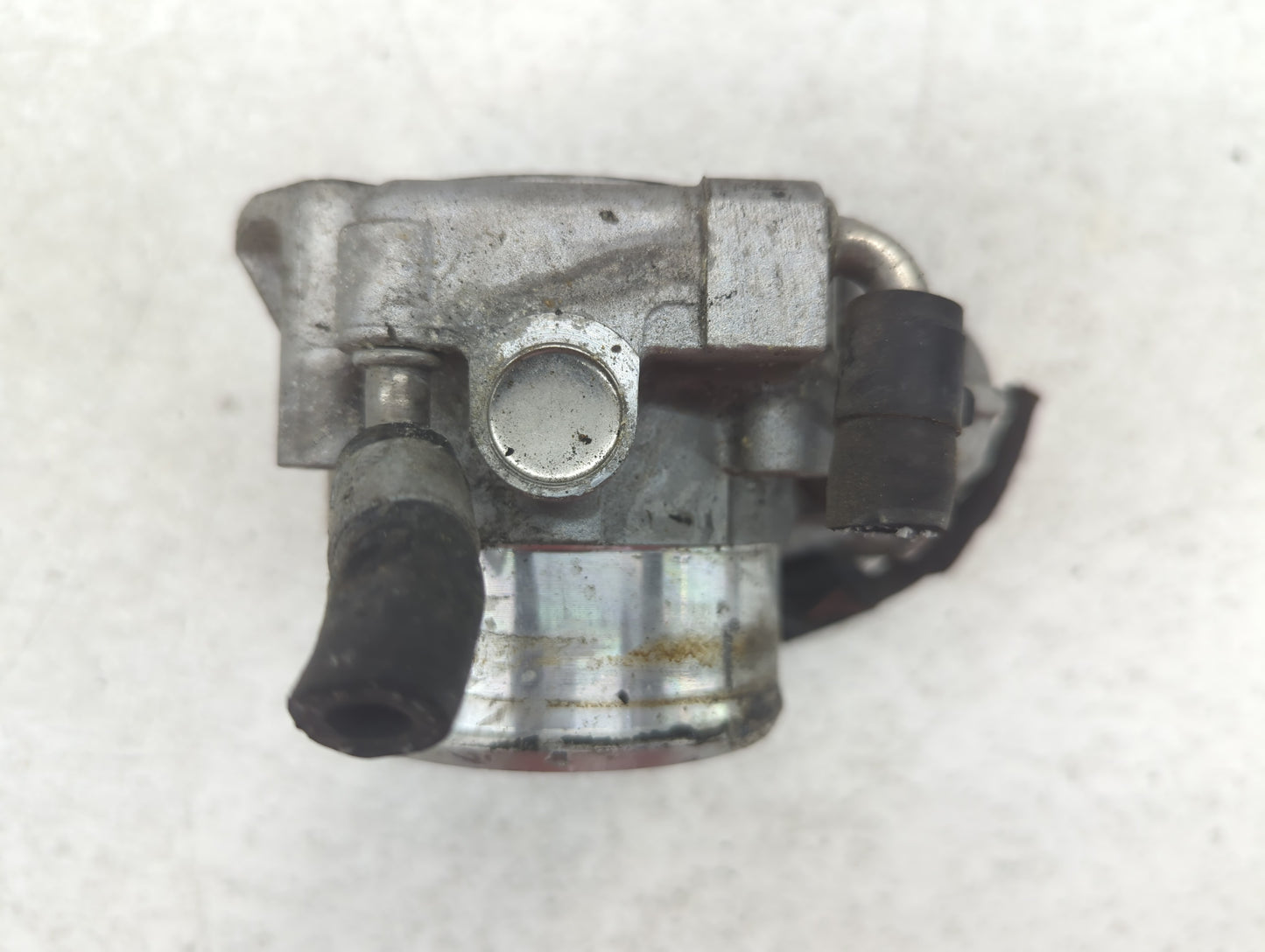 2011-2014 Hyundai Sonata Throttle Body P/N:35100-2G700 Fits Fits 2011 2012 2013 2014 2015 2016 OEM Used Auto Parts - Oemused