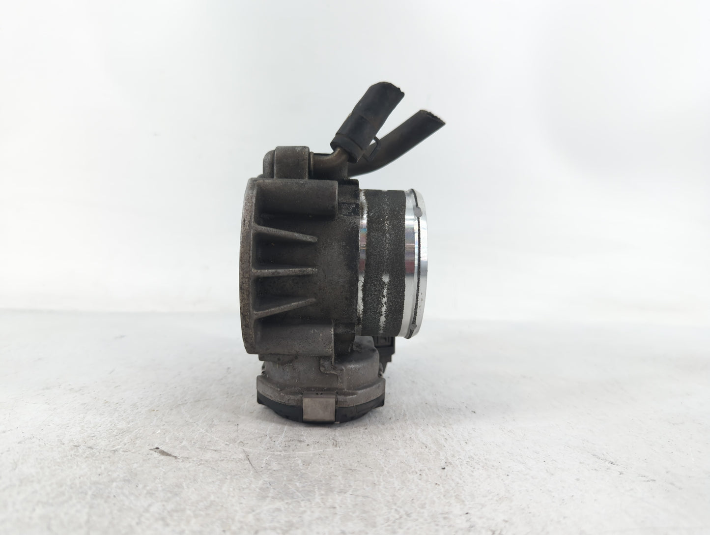 2011-2014 Hyundai Sonata Throttle Body P/N:90 4501 0001 Fits Fits 2011 2012 2013 2014 2015 2016 OEM Used Auto Parts - Oemuse