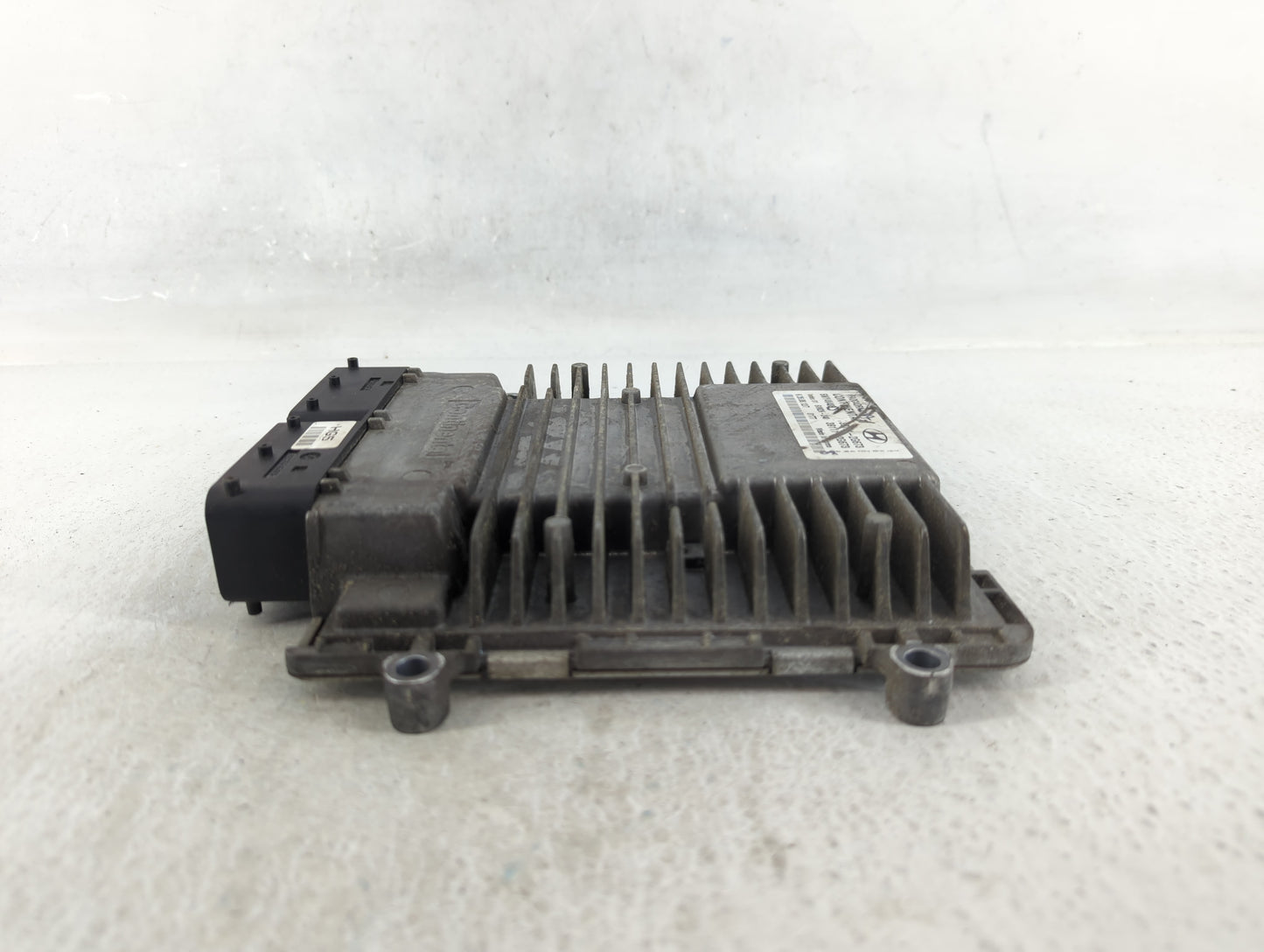 2011-2014 Hyundai Sonata PCM Engine Control Computer ECU ECM PCU OEM P/N:39101-2G673 Fits Fits 2011 2012 2013 2014 OEM Used 