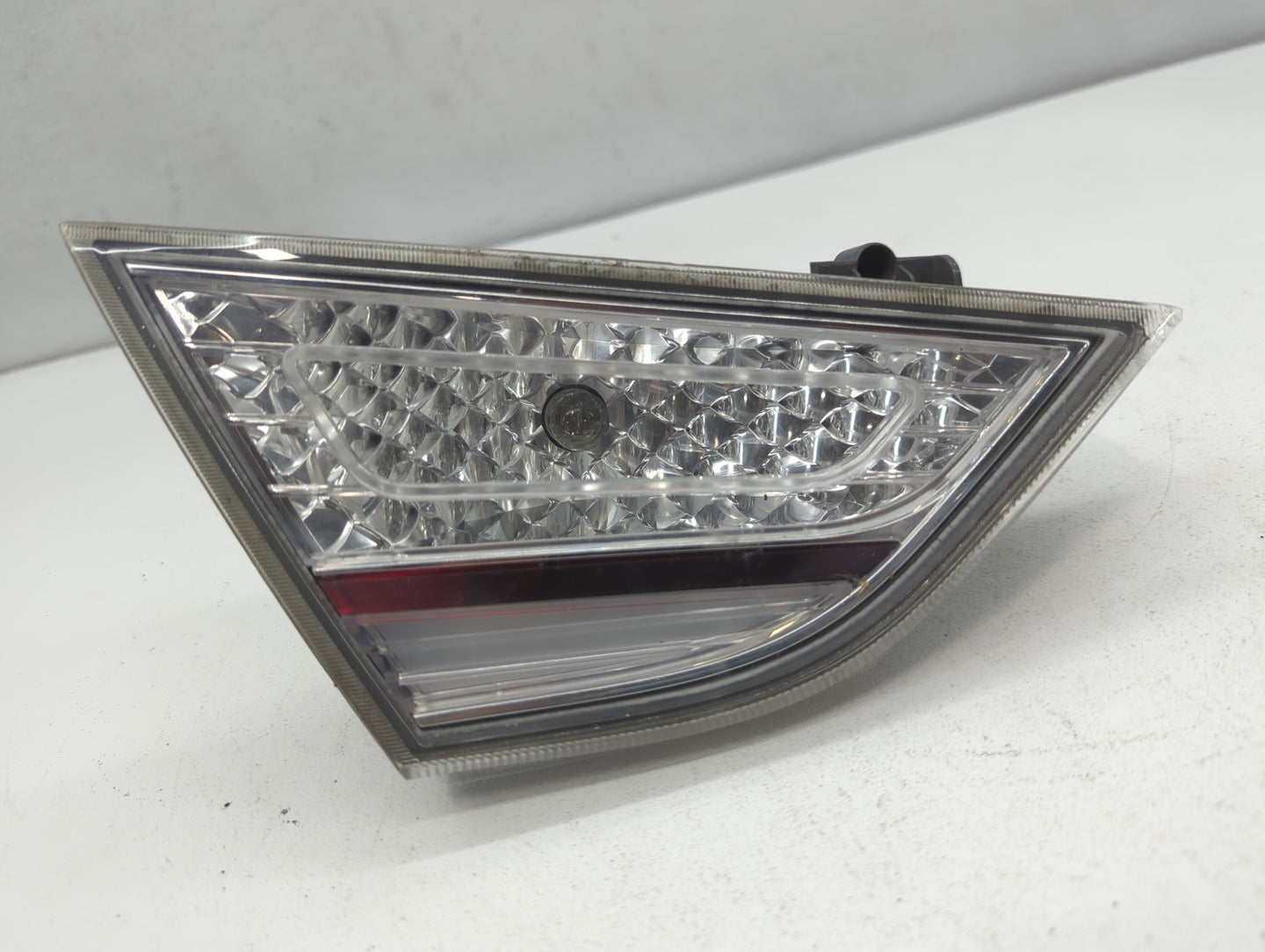 2011-2014 Hyundai Sonata Tail Light Assembly Passenger Right OEM P/N:92403-4R0 Fits Fits 2011 2012 2013 2014 OEM Used Auto P