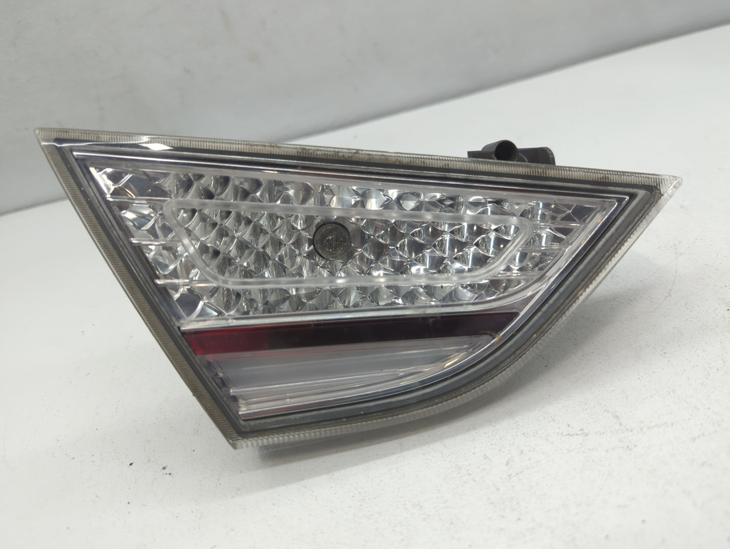 2011-2014 Hyundai Sonata Tail Light Assembly Passenger Right OEM P/N:92403-4R0 Fits Fits 2011 2012 2013 2014 OEM Used Auto P