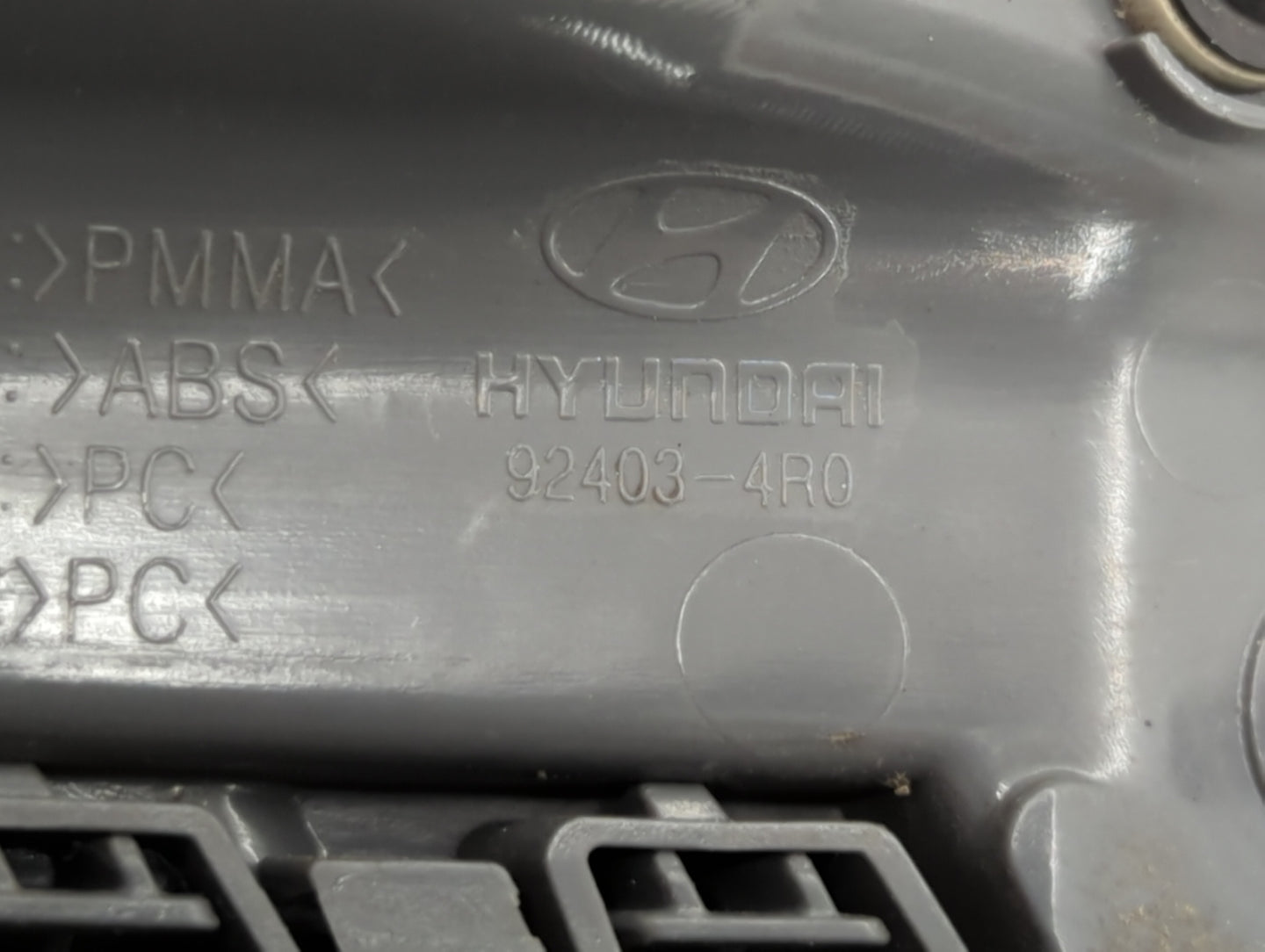 2011-2014 Hyundai Sonata Tail Light Assembly Passenger Right OEM P/N:92403-4R0 Fits Fits 2011 2012 2013 2014 OEM Used Auto P