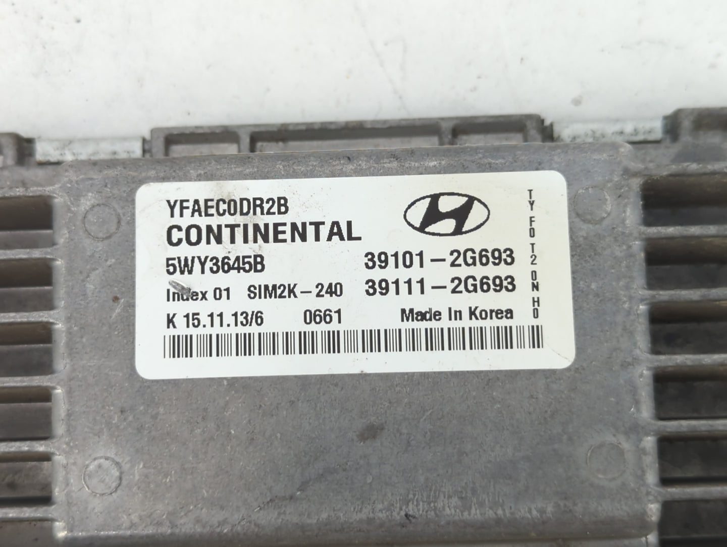 2011-2014 Hyundai Sonata PCM Engine Control Computer ECU ECM PCU OEM P/N:39101-2G693 Fits Fits 2011 2012 2013 2014 OEM Used 