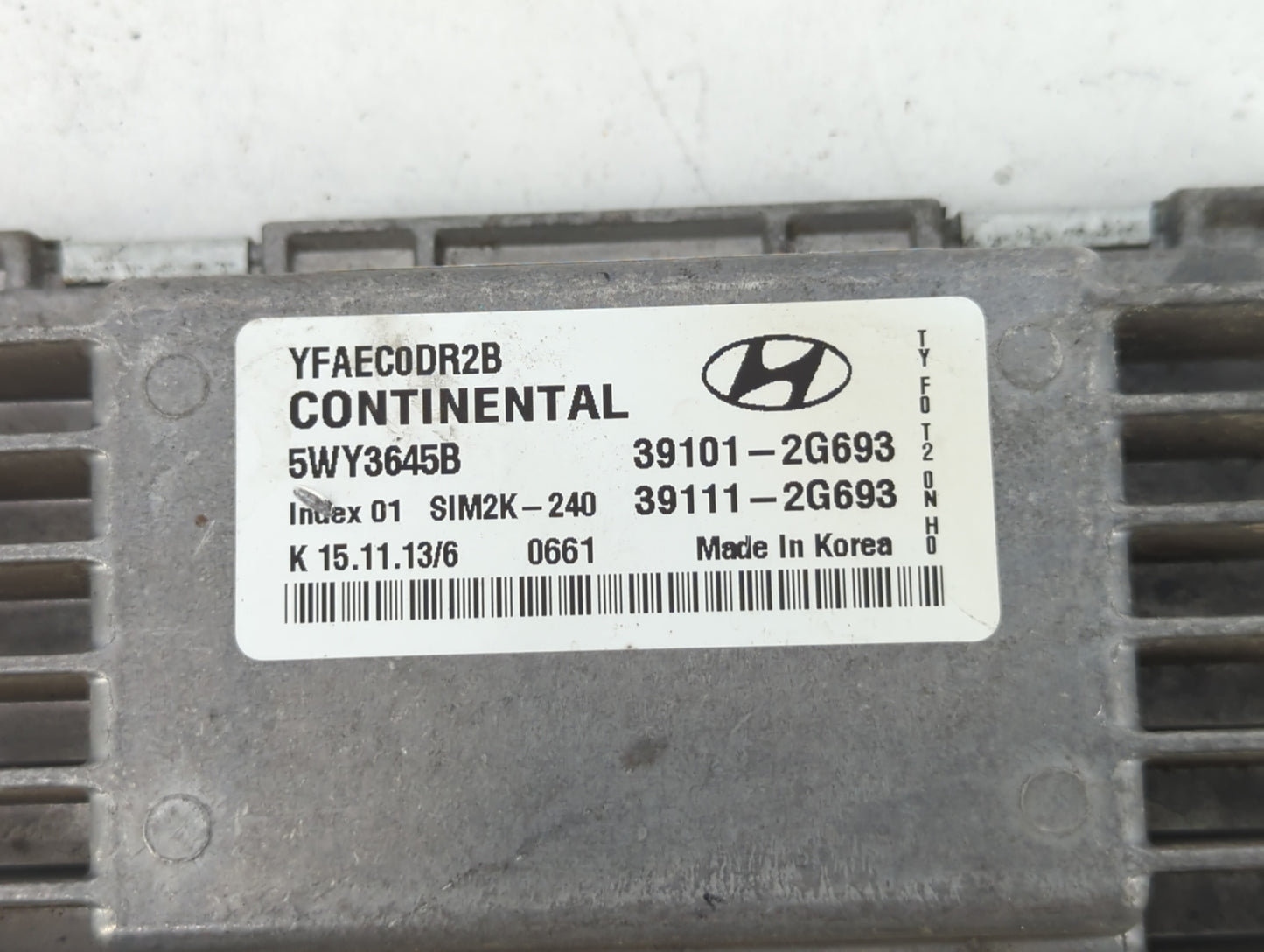 2011-2014 Hyundai Sonata PCM Engine Control Computer ECU ECM PCU OEM P/N:39101-2G693 Fits Fits 2011 2012 2013 2014 OEM Used 