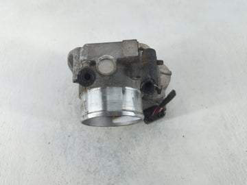 2011-2015 Hyundai Sonata Throttle Body P/N:35100-2G700 Fits Fits 2011 2012 2013 2014 2015 2016 OEM Used Auto Parts