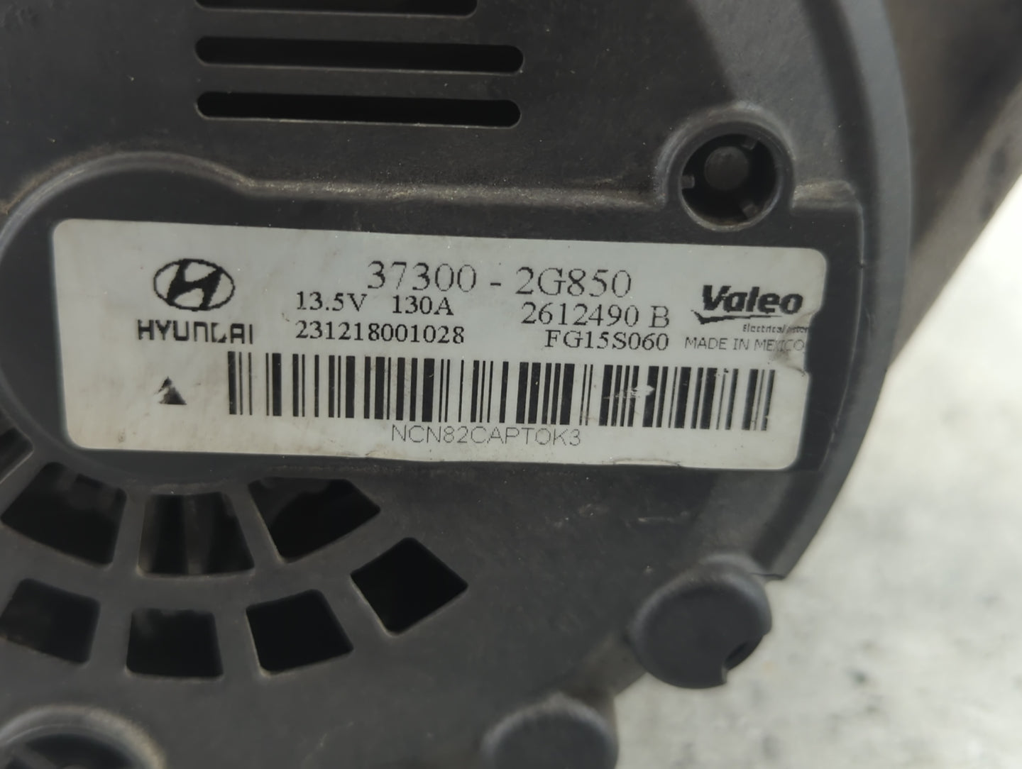 2014 Hyundai Sonata Alternator Replacement Generator Charging Assembly Engine OEM P/N:37300-2G850 Fits Fits 2015 OEM Used Au