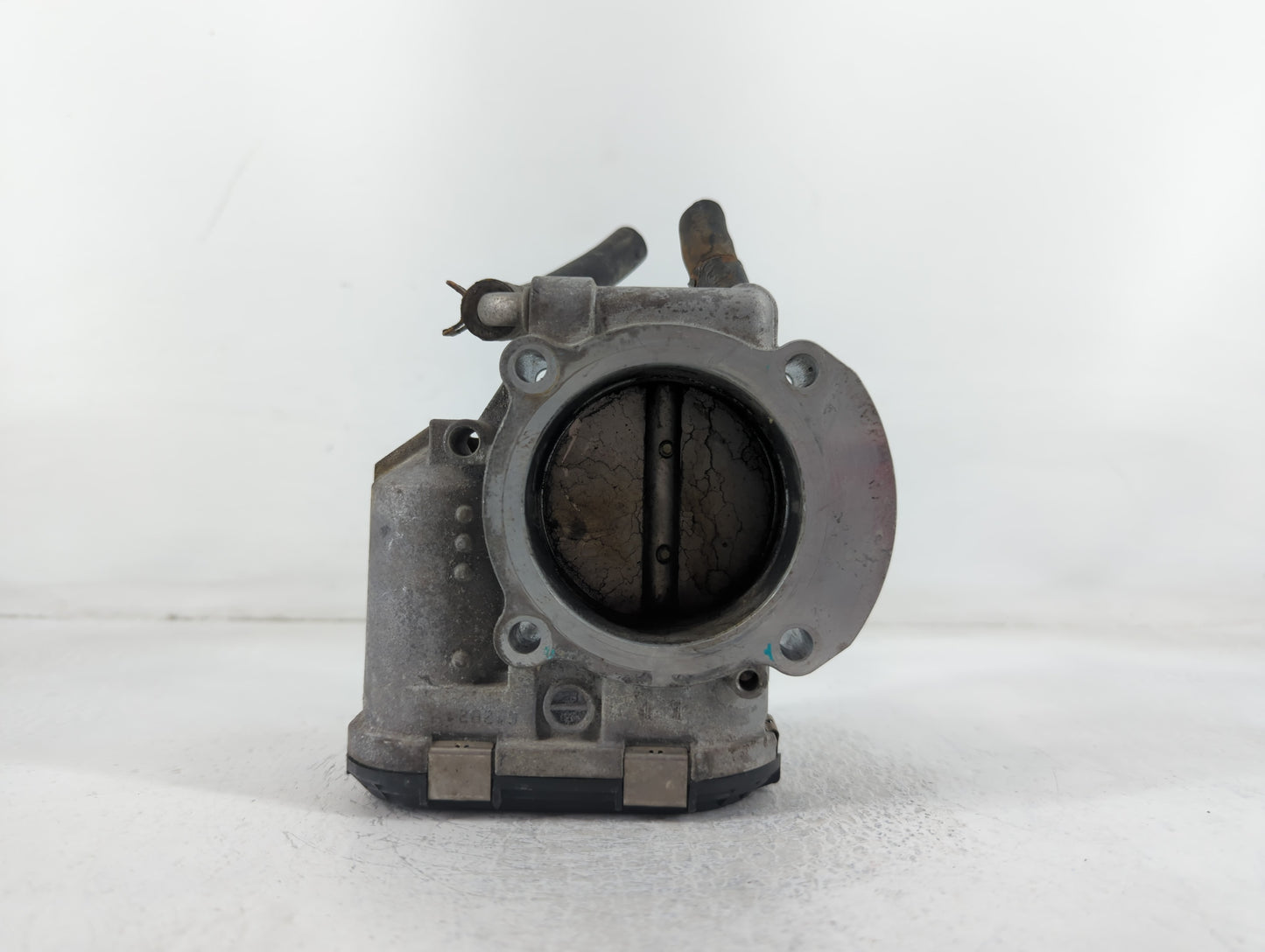 2011-2014 Hyundai Sonata Throttle Body P/N:112301 90 4501 0001 Fits Fits 2011 2012 2013 2014 2015 2016 OEM Used Auto Parts -