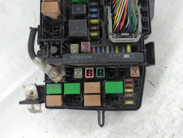2011-2014 Hyundai Sonata Fusebox Fuse Box Panel Relay Module P/N:VS9175703Q020YC Fits Fits 2011 2012 2013 2014 OEM Used Auto Parts