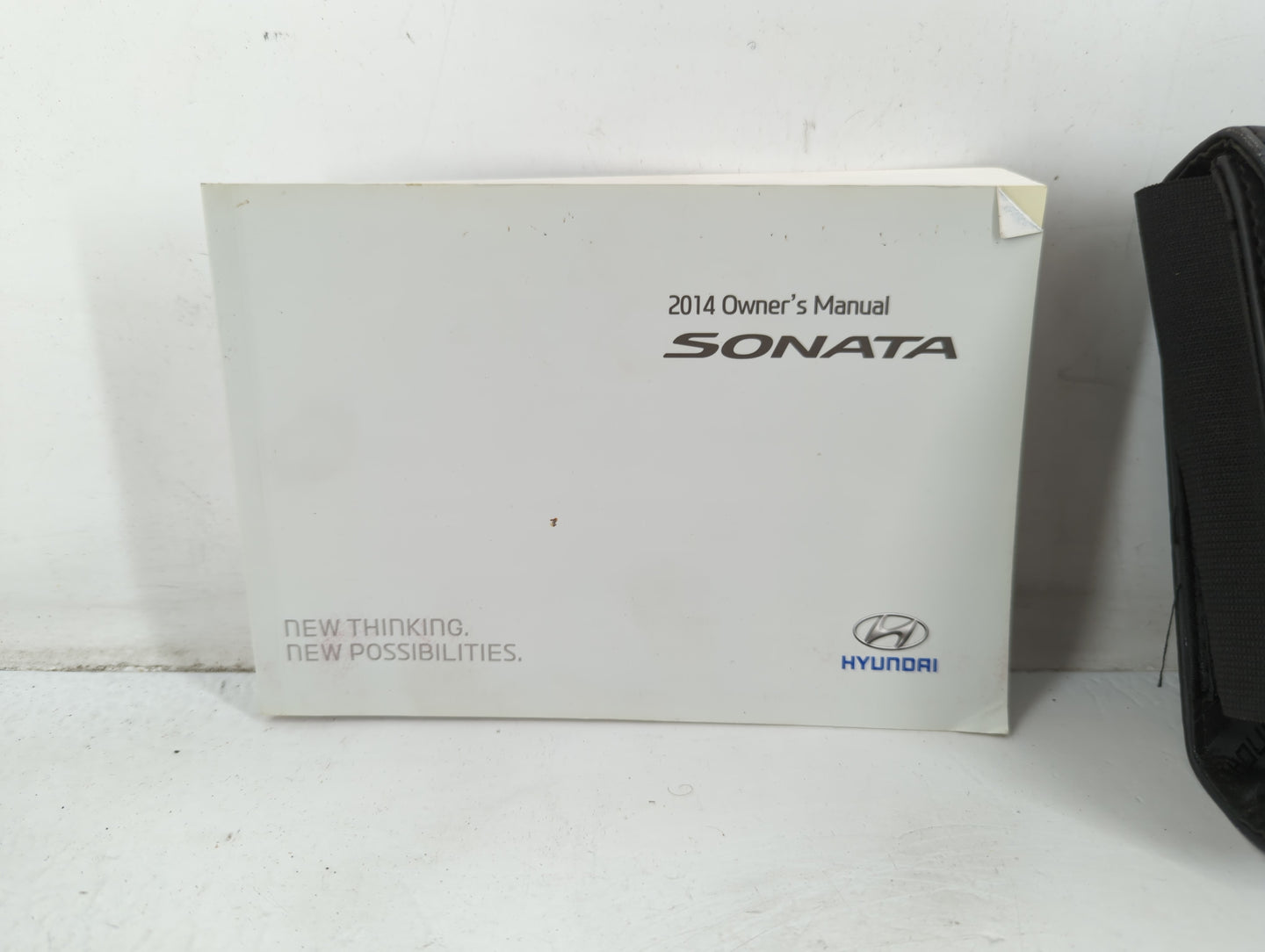 2014 Hyundai Sonata Owners Manual Book Guide P/N:A3S0-EU38A OEM Used Auto Parts - Oemusedautoparts1.com