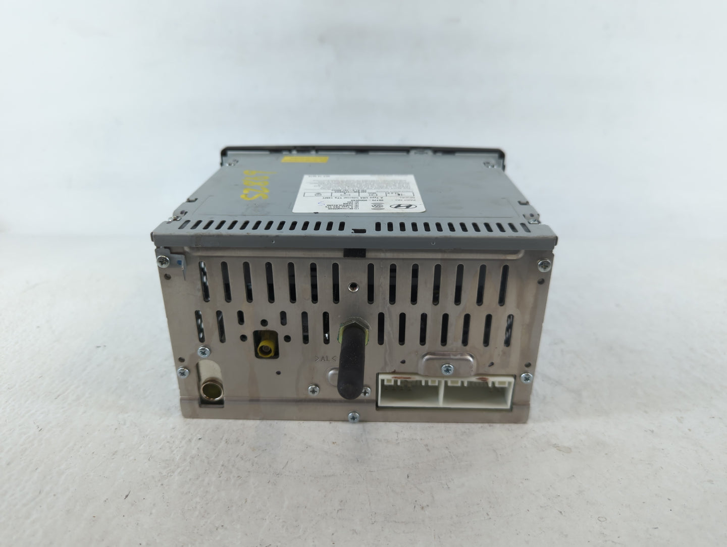 2012-2015 Hyundai Sonata Am Fm Cd Player Radio Receiver - Oemusedautoparts1.com