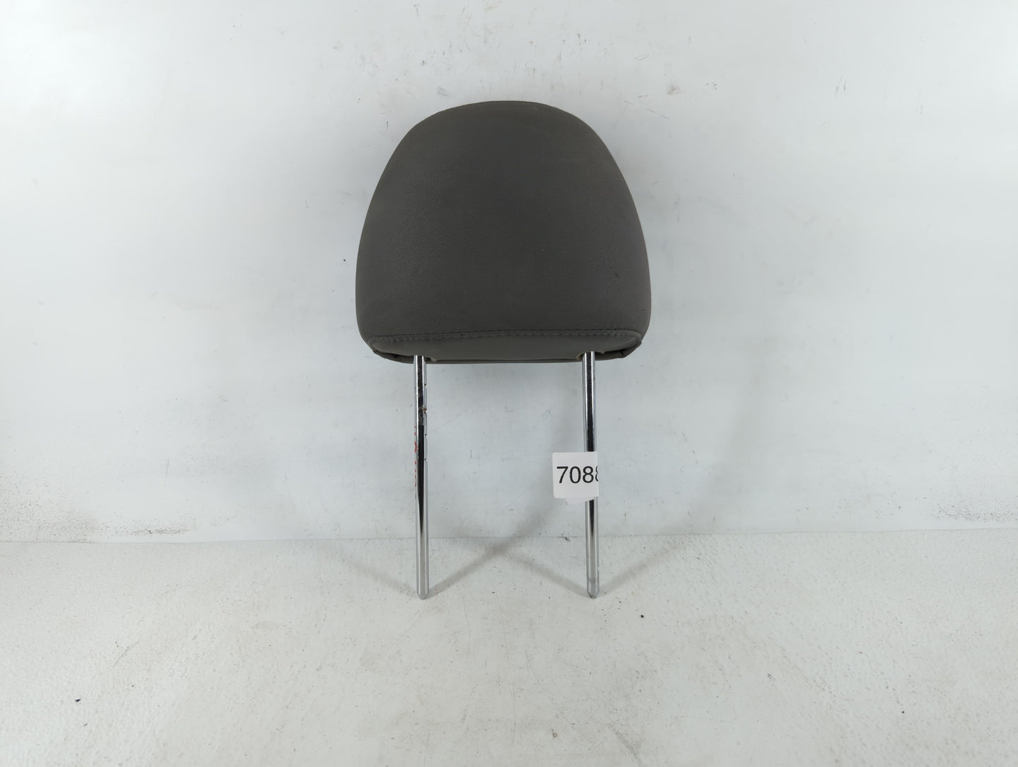 2013-2014 Hyundai Sonata Headrest Head Rest Front Driver Passenger Seat Fits Fits 2013 2014 OEM Used Auto Parts - Oemusedaut