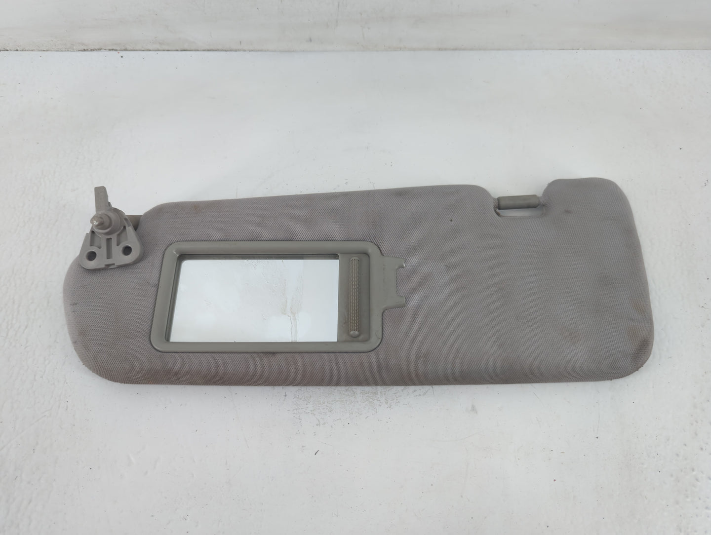 2012-2014 Hyundai Sonata Sun Visor Shade Replacement Driver Left Mirror Fits Fits 2012 2013 2014 OEM Used Auto Parts - Oemus