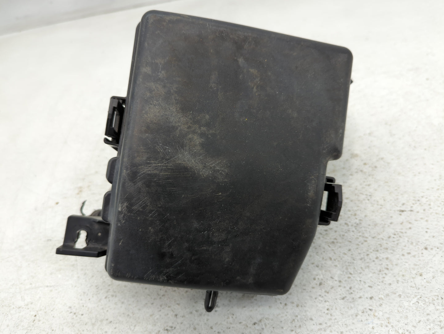2011-2014 Hyundai Sonata Fusebox Fuse Box Panel Relay Module P/N:VS917503Q040YC Fits Fits 2011 2012 2013 2014 OEM Used Auto 