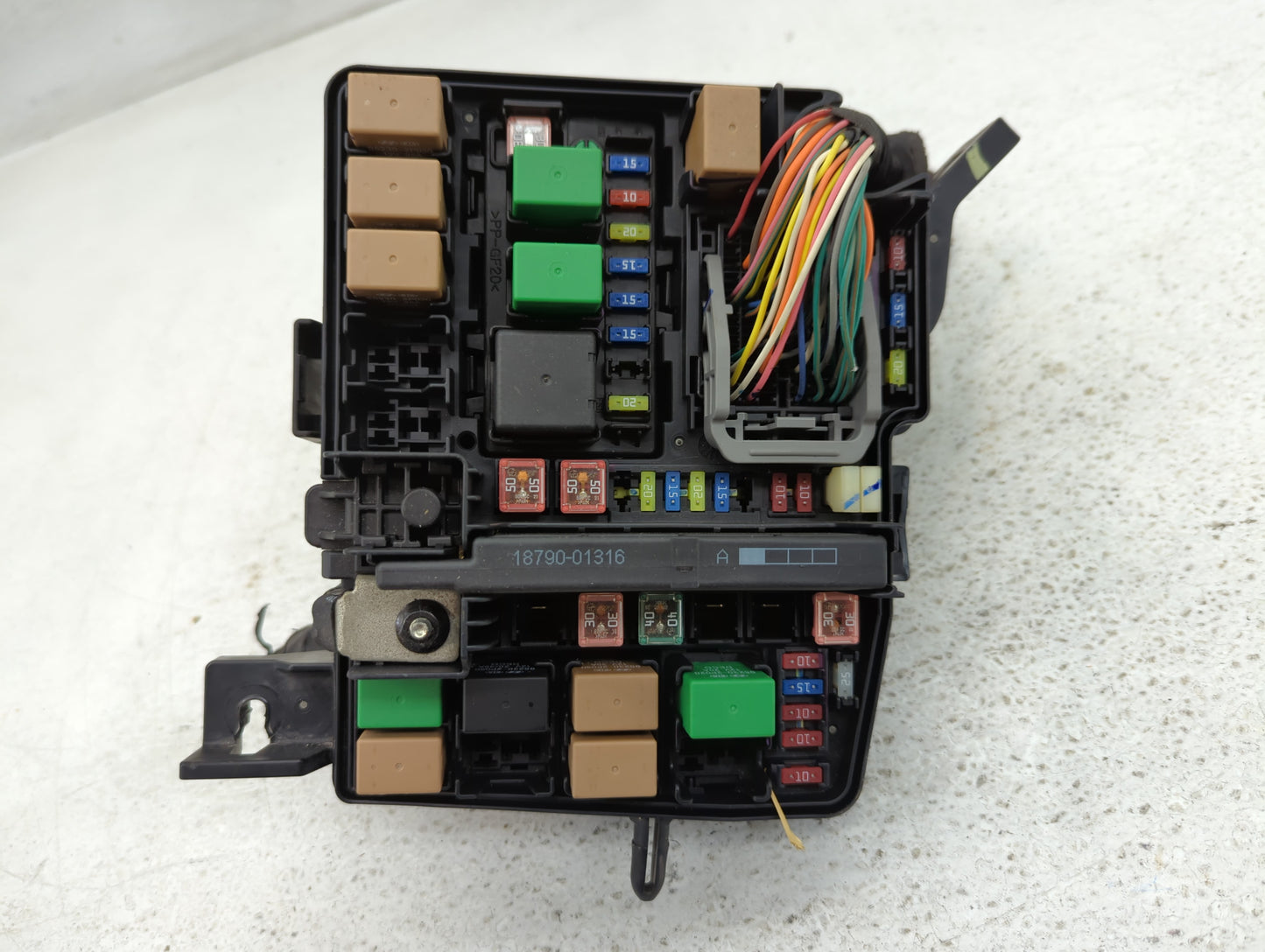 2011-2014 Hyundai Sonata Fusebox Fuse Box Panel Relay Module P/N:VS917503Q040YC Fits Fits 2011 2012 2013 2014 OEM Used Auto 