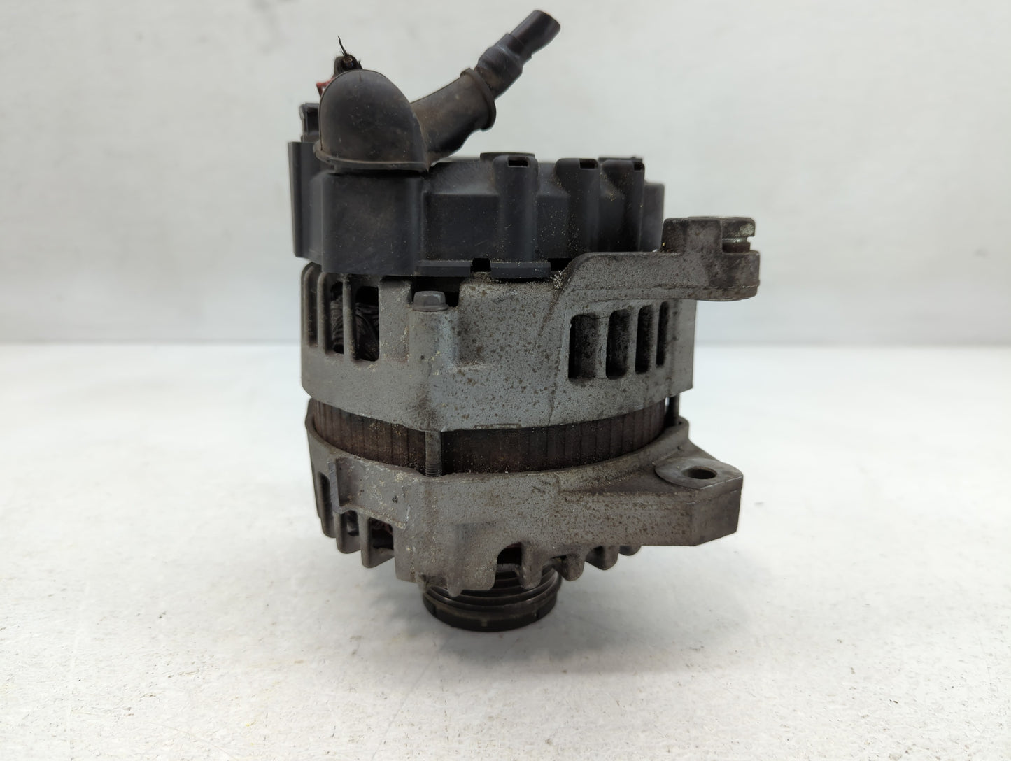2014 Hyundai Sonata Alternator Replacement Generator Charging Assembly Engine OEM P/N:2612490 B 37300-2G850 Fits Fits 2015 O