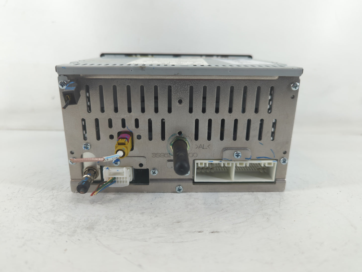 2014-2015 Hyundai Sonata Radio AM FM Cd Player Receiver Replacement P/N:96180-3Q8004X Fits Fits 2014 2015 OEM Used Auto Part