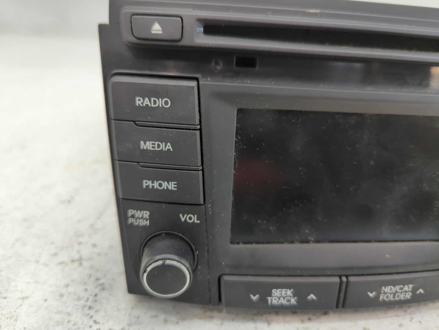 2013-2014 Hyundai Sonata Am Fm Cd Player Radio Receiver - Oemusedautoparts1.com