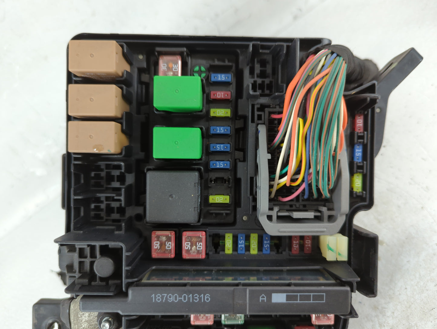 2011-2014 Hyundai Sonata Fusebox Fuse Box Panel Relay Module P/N:91950-3S712 Fits Fits 2011 2012 2013 2014 OEM Used Auto Par