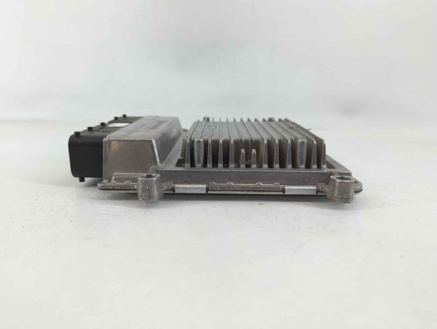 2011-2014 Hyundai Sonata PCM Engine Control Computer ECU ECM PCU OEM P/N:39105-2G913 39155-2G913 Fits Fits 2011 2012 2013 20