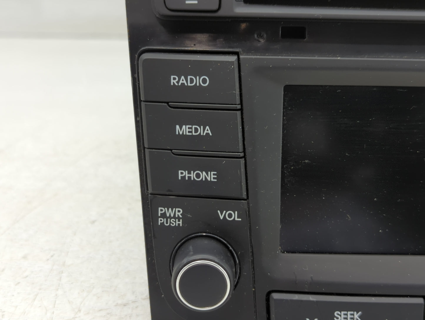 2014-2015 Hyundai Sonata Radio AM FM Cd Player Receiver Replacement P/N:96180-3Q8004X Fits Fits 2014 2015 OEM Used Auto Part