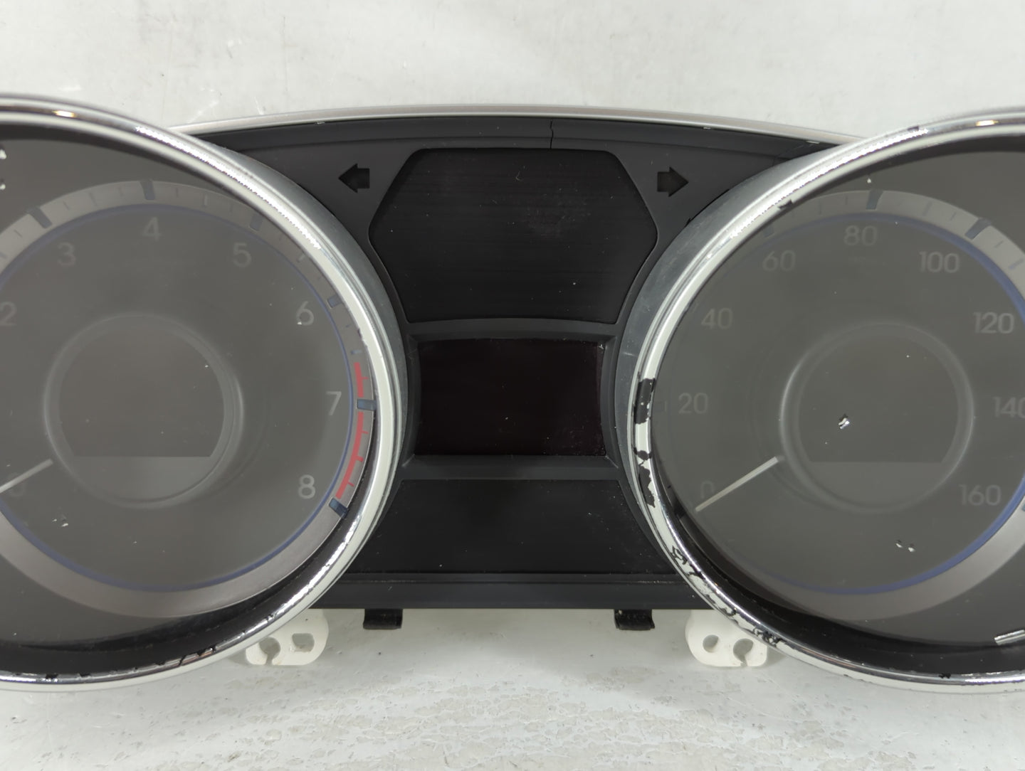 2011-2014 Hyundai Sonata Instrument Cluster Speedometer Gauges P/N:94001-3Q015 Fits Fits 2011 2012 2013 2014 OEM Used Auto P