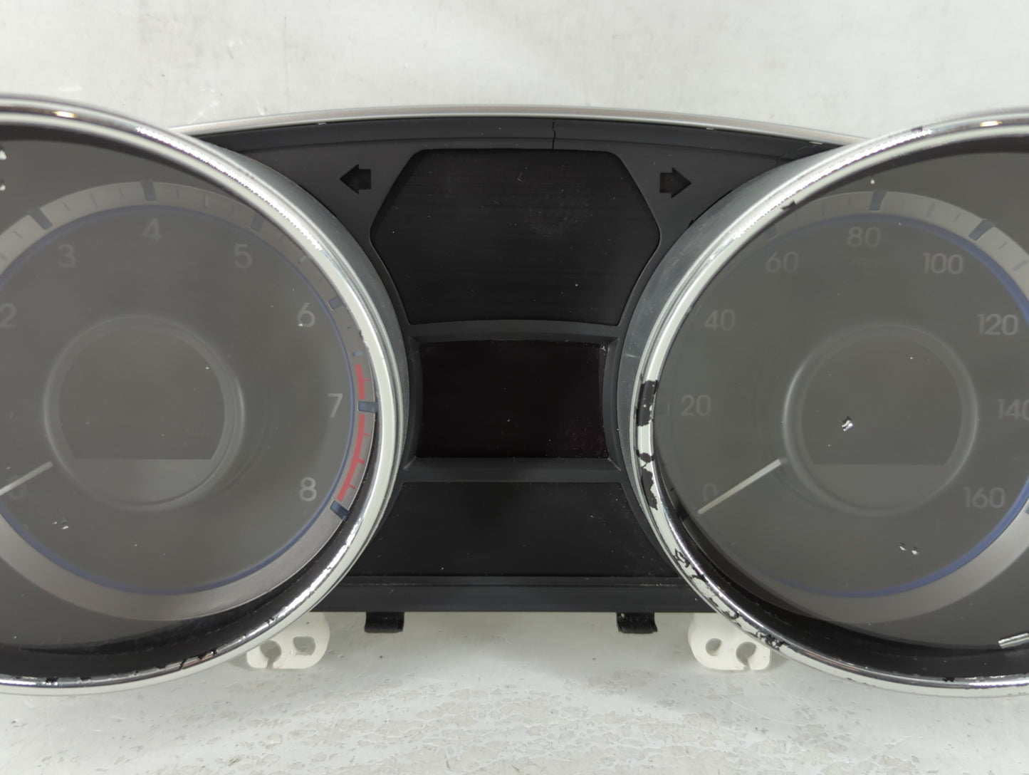 2011-2014 Hyundai Sonata Instrument Cluster Speedometer Gauges P/N:94001-3Q015 Fits Fits 2011 2012 2013 2014 OEM Used Auto P