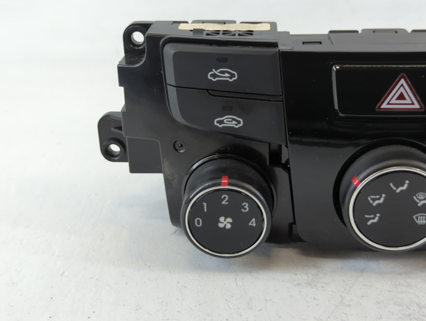 2014 Hyundai Sonata Climate Control Module Temperature AC/Heater Replacement P/N:97250-3Q030 Fits OEM Used Auto Parts - Oemu