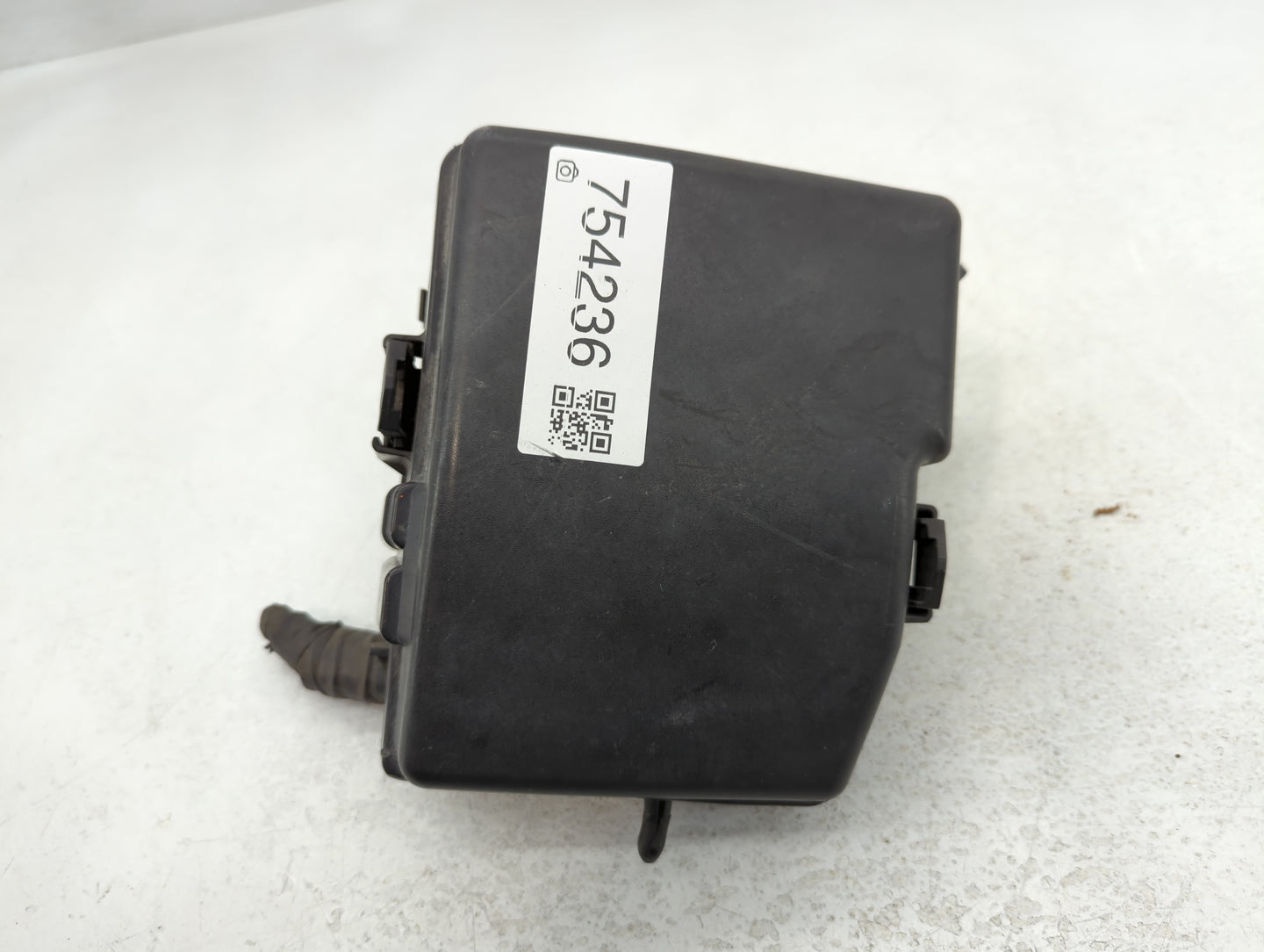 2011-2014 Hyundai Sonata Fusebox Fuse Box Panel Relay Module P/N:VS917503Q070YC Fits Fits 2011 2012 2013 2014 OEM Used Auto 