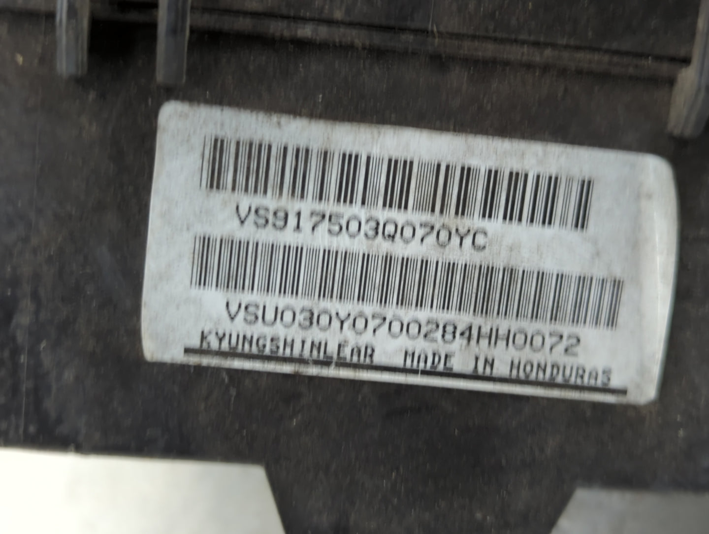 2011-2014 Hyundai Sonata Fusebox Fuse Box Panel Relay Module P/N:VS917503Q070YC Fits Fits 2011 2012 2013 2014 OEM Used Auto 