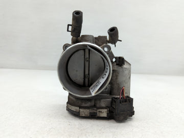 2011-2014 Hyundai Sonata Throttle Body P/N:35100-2G700 Fits Fits 2011 2012 2013 2014 2015 2016 OEM Used Auto Parts - Oemused