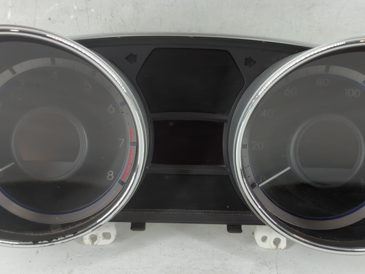 2011-2014 Hyundai Sonata Instrument Cluster Speedometer Gauges P/N:94001-3Q015 Fits Fits 2011 2012 2013 2014 OEM Used Auto P
