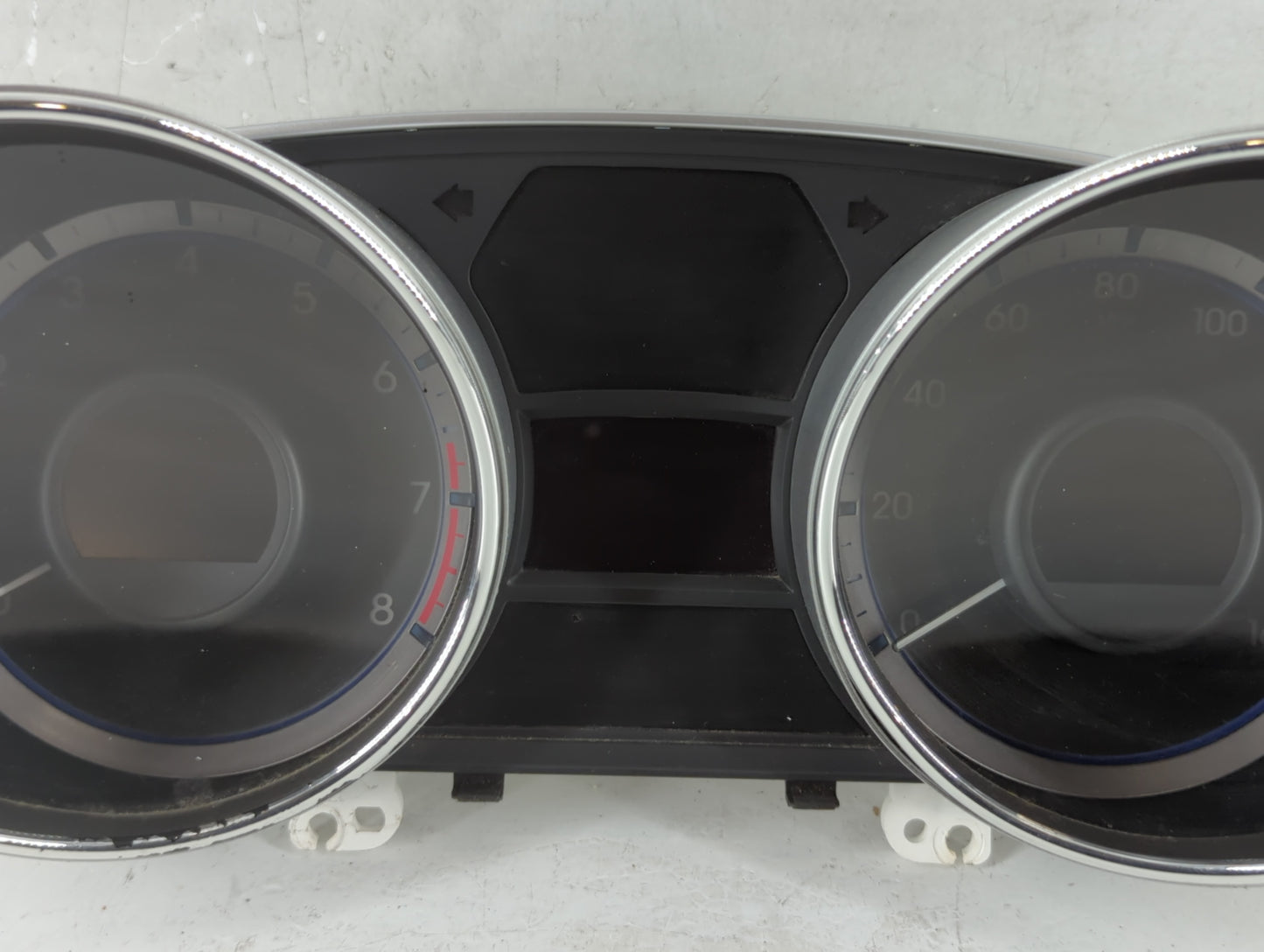 2011-2014 Hyundai Sonata Instrument Cluster Speedometer Gauges P/N:94001-3Q015 Fits Fits 2011 2012 2013 2014 OEM Used Auto P