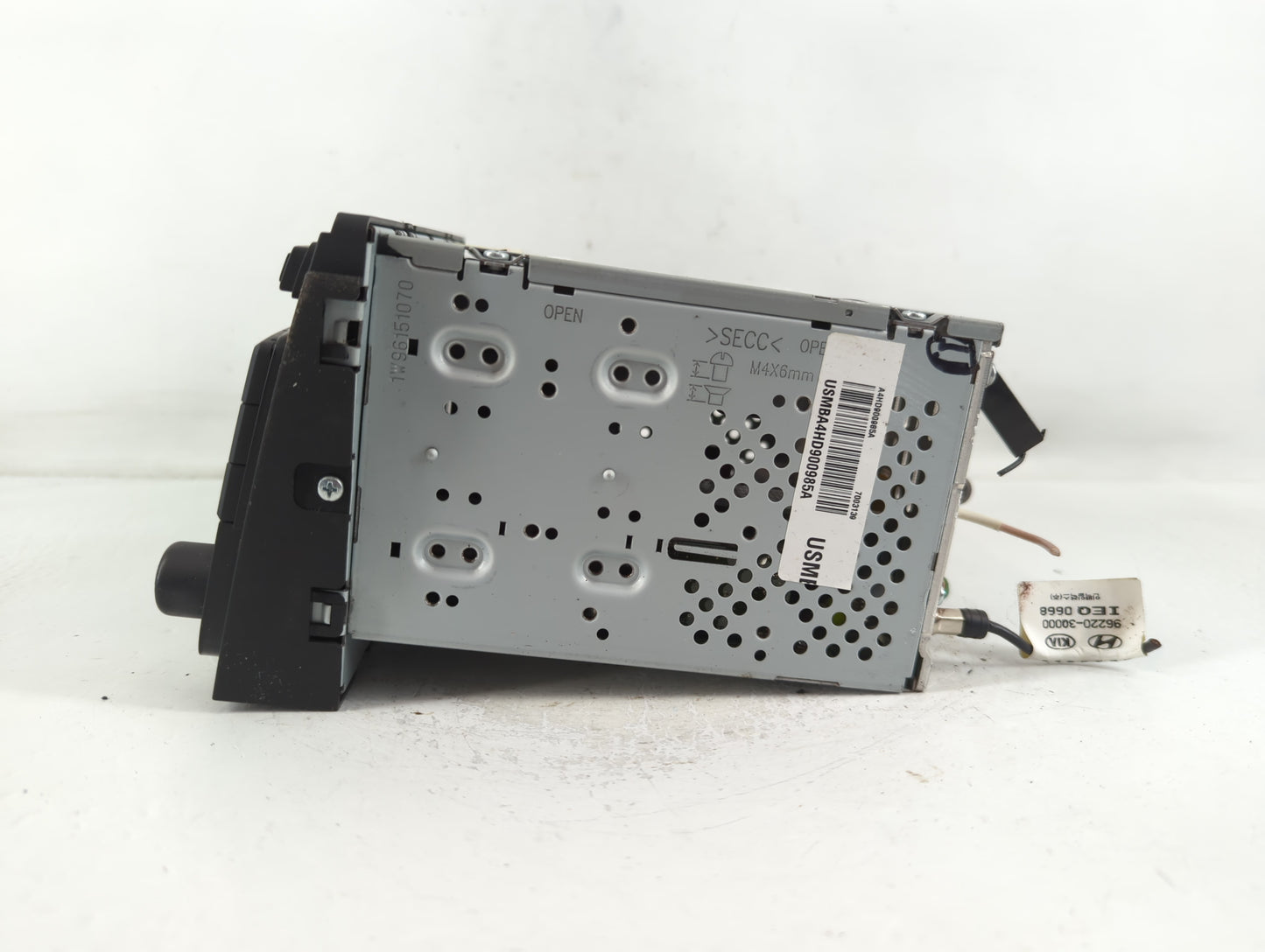2013-2014 Hyundai Sonata Radio AM FM Cd Player Receiver Replacement P/N:96170-3Q0004X Fits Fits 2013 2014 OEM Used Auto Part