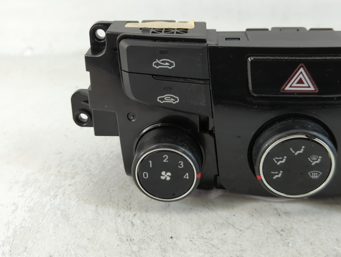 2014 Hyundai Sonata Climate Control Module Temperature AC/Heater Replacement P/N:97250-3Q030 Fits OEM Used Auto Parts - Oemu