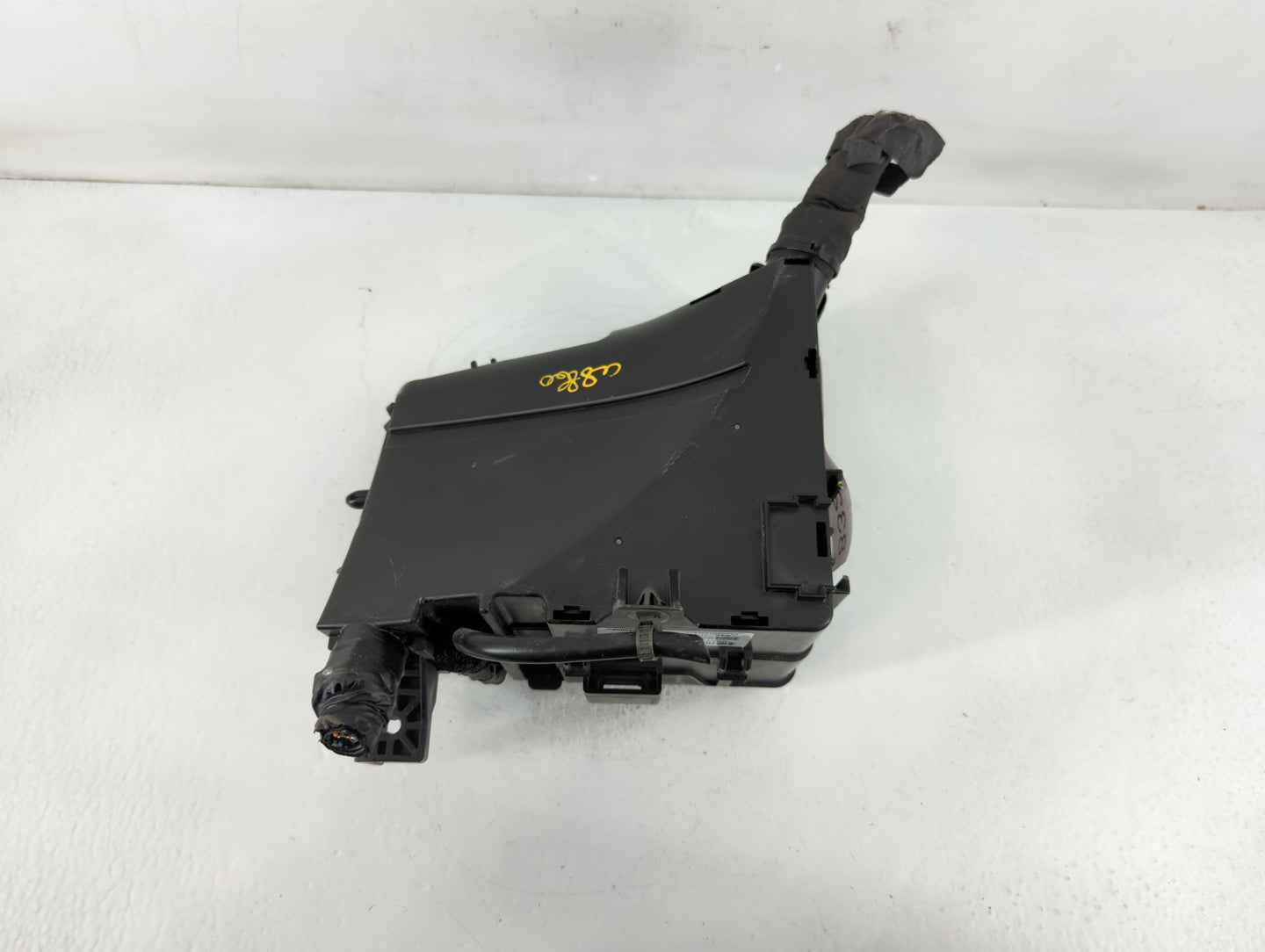 2011-2014 Hyundai Sonata Fusebox Fuse Box Panel Relay Module P/N:91950-3S712 Fits Fits 2011 2012 2013 2014 OEM Used Auto Par