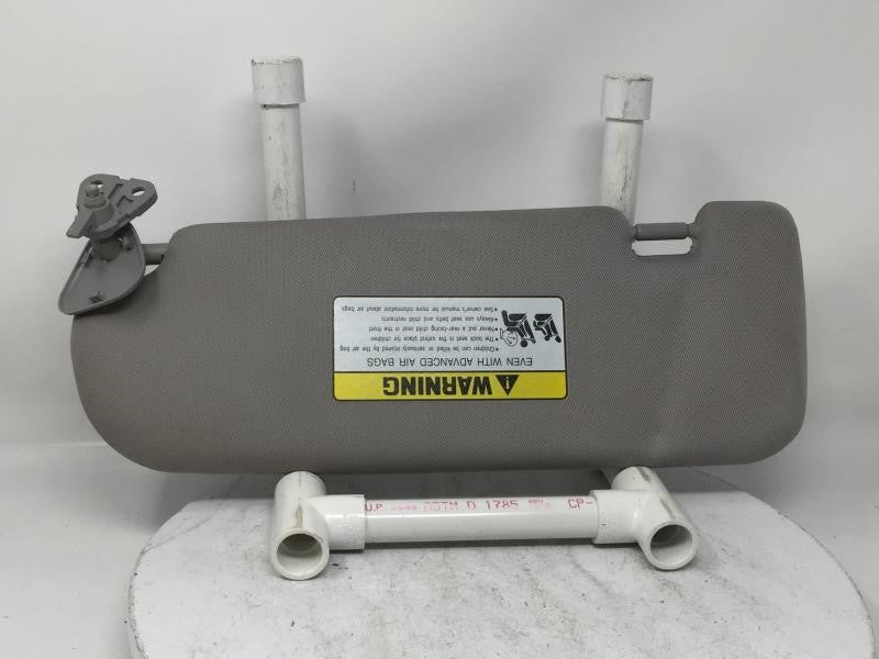 2014 Hyundai Sonata Sun Visor Shade Replacement Passenger Right Mirror Fits Fits 2011 2012 2013 2015 OEM Used Auto Parts - O