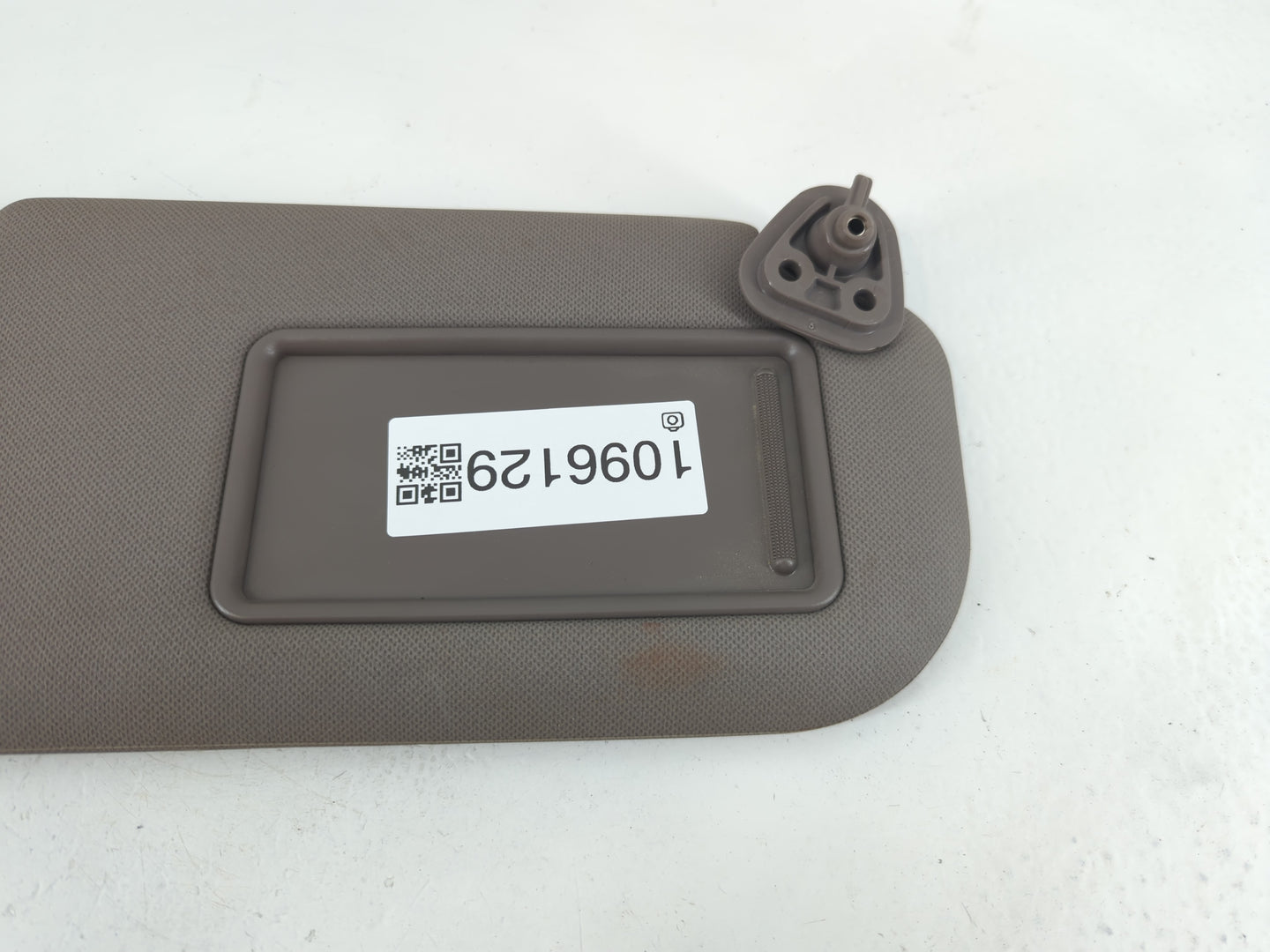 2010-2015 Hyundai Tucson Sun Visor Shade Replacement Passenger Right Mirror Fits Fits 2010 2011 2012 2013 2014 2015 OEM Used