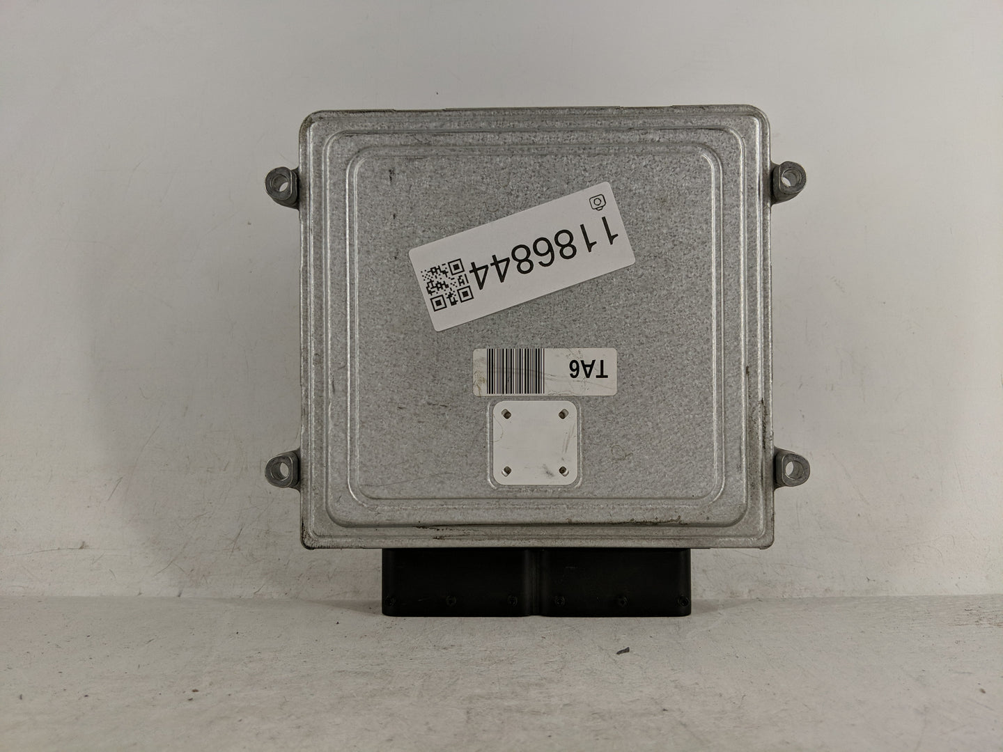 2014-2015 Hyundai Tucson PCM Engine Control Computer ECU ECM PCU OEM P/N:39106-2GBD0 39136-2GBD0 Fits Fits 2014 2015 OEM Use